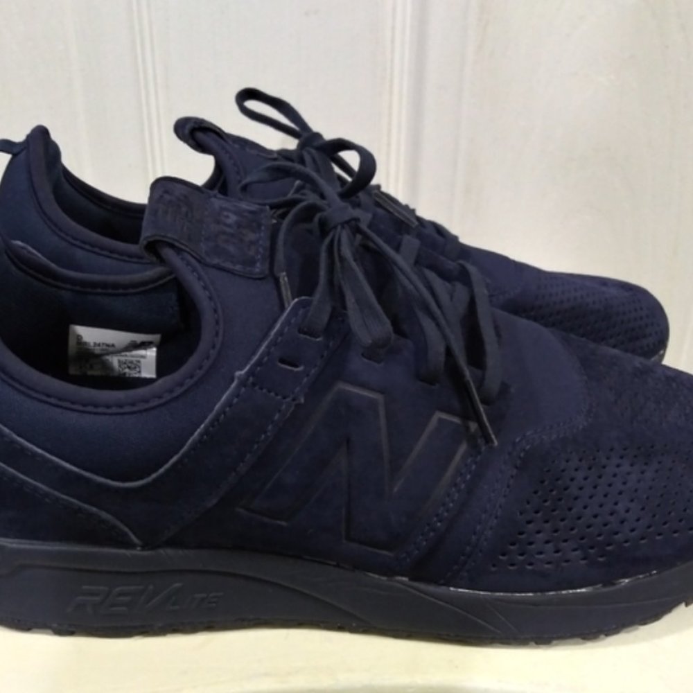 🆕247 Navy New Balance Sz.8 MENS